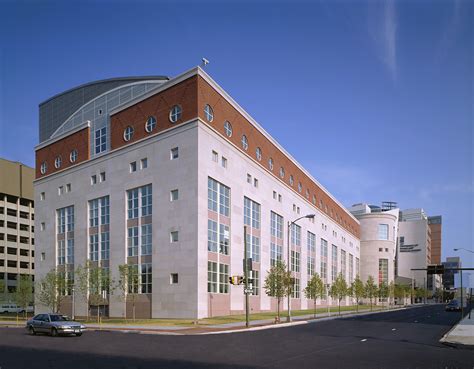 university of maryland baltimore library
